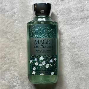 Bath & Body Works Magic in the Air Aloe + Vitamin E Shower Gel